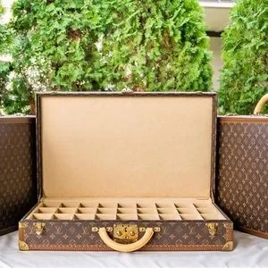 Louis Vuitton | Accessories | Louis Vuitton 27 Watch Case